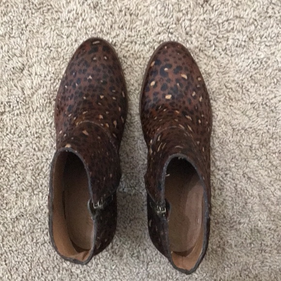 Brand new madewell calf hair leopard boots - Picture 3 of 3